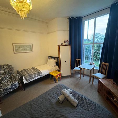 Ensuite Double Room, By Swansea University, Sketty, R2 Exterior foto